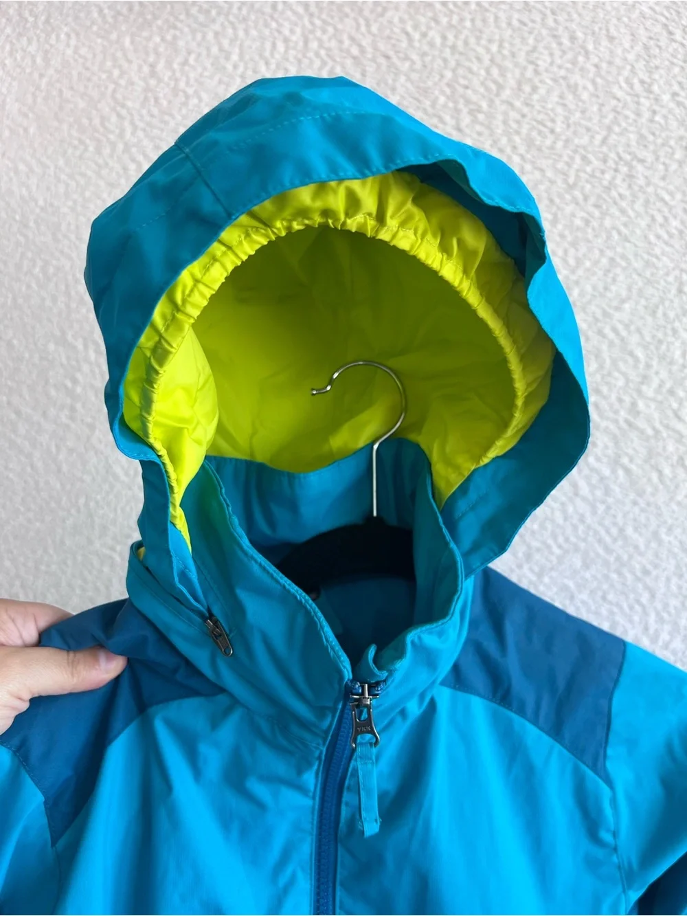 L.L. Bean Kids Blue Hooded Windbreaker Jacket Size Medium 10/12